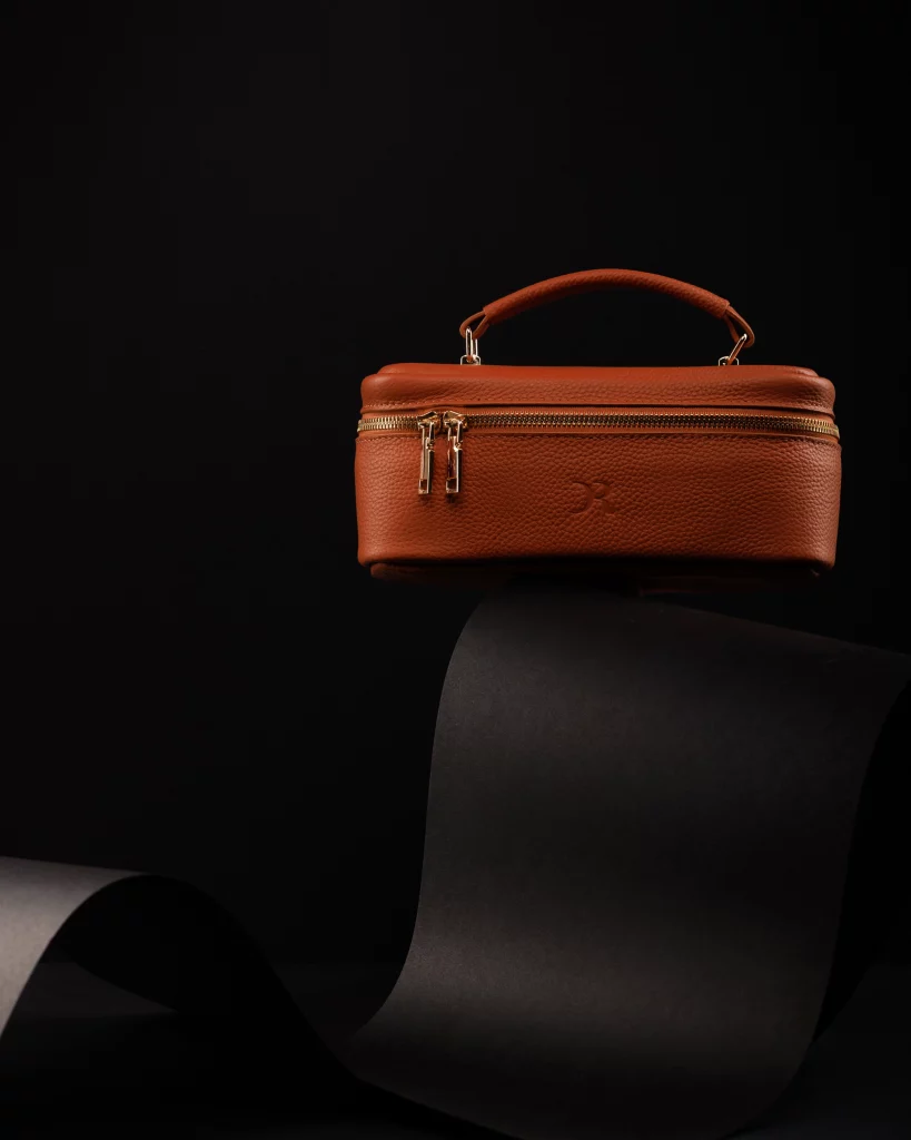 001-p-dr-pro-makeup-genuine-leather-makeup-bag
